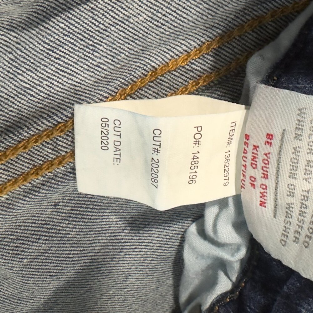 Torrid Stretchy Boyfriend Straight Leg Jeans Size 18R - Picture 5 of 8